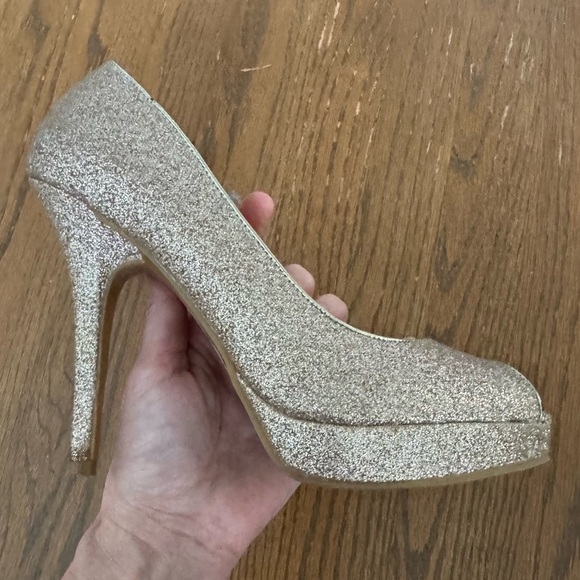 Steve Madden Platform P-Karo Gold Glitter Peep Toe Heels Women’s size 7.5 - Picture 7 of 12